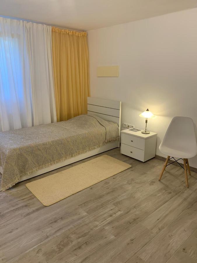 Villa Balsamico - Appartement Vue Sur Le Jardin Vrasna Eksteriør bilde